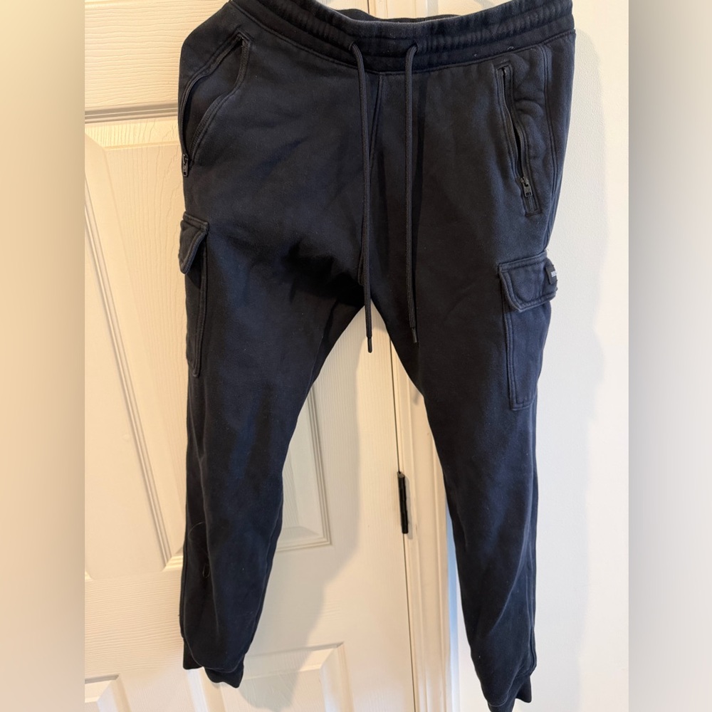 Men's Hollister Black Cargo joggers